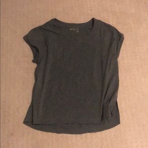 Zella gray T-shirt shirt sleeve